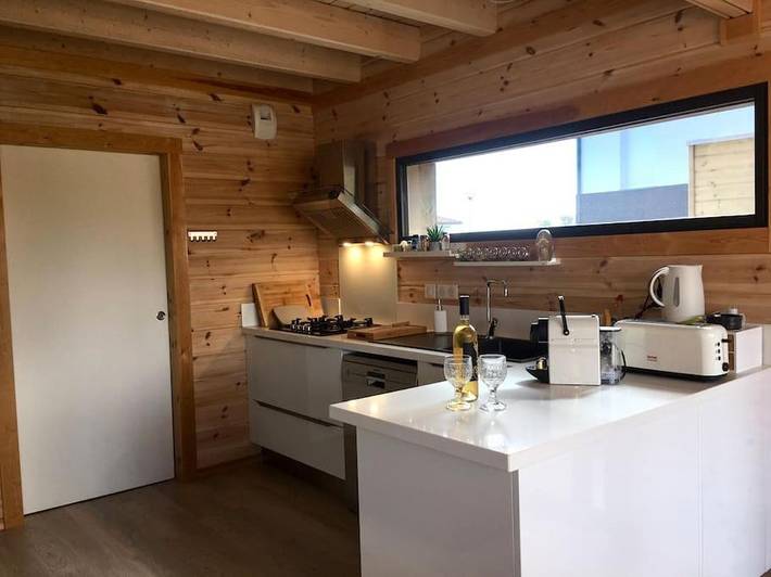 Location de vacances pour 6 personnes, avec jardin et terrasse, animaux acceptés à Tosse - 3