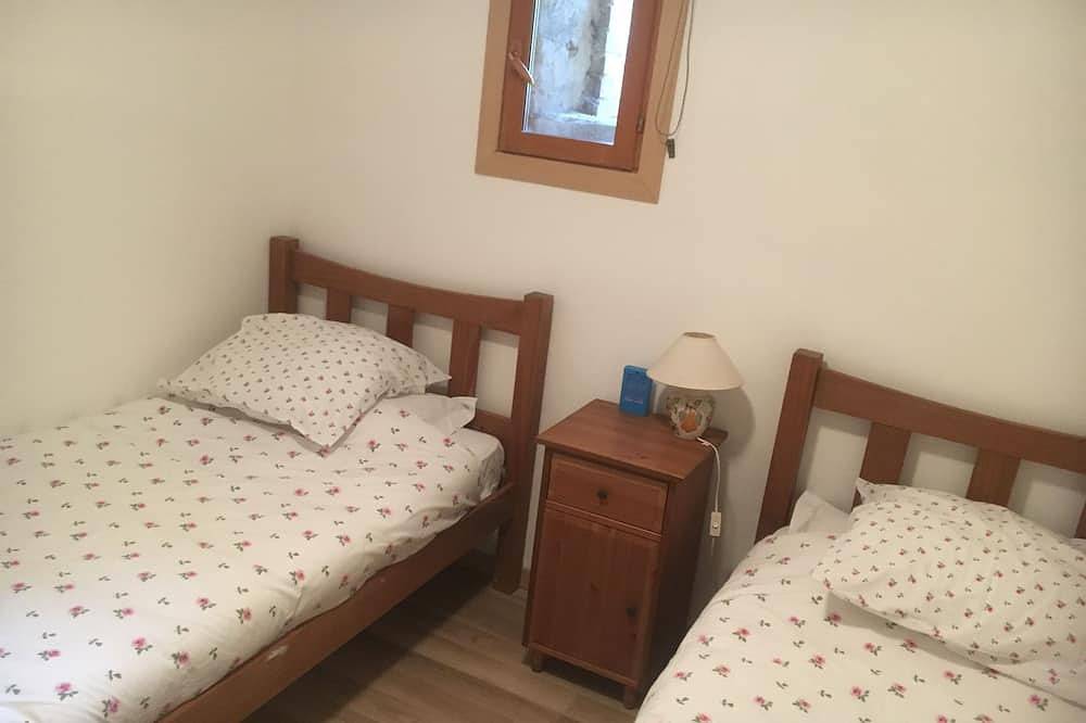 3* Gite In Loire.  Tranquil setting in the beautiful countryside in Cléré-sur-Layon, Vallée de la Loire