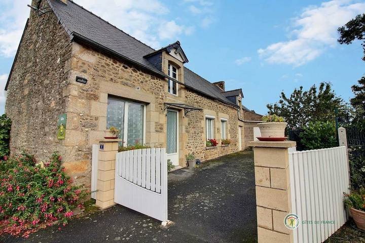 Gîte pour 4 personnes, avec jardin, animaux acceptés