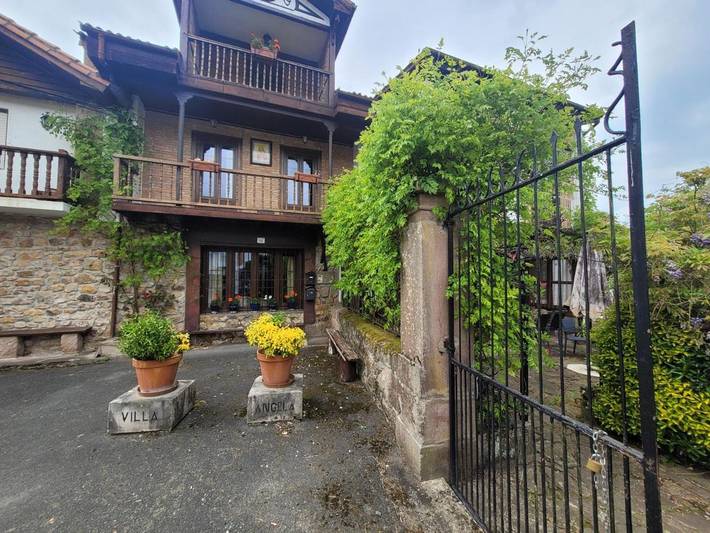 Casa de vacaciones para 14 personas, con jardín y vistas - 1