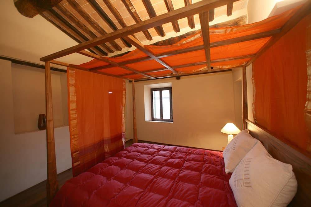 Geheel appartement, Villa Amedeo appartement Giotto 15 km van Siena in Sovicille, Chianti