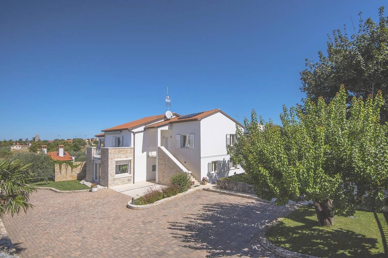 Romantische Villa mit Pooll, Sauna, Gym, Fahrräder, Ping-Pong, Bbq in Kanfanar, Zentralistrien