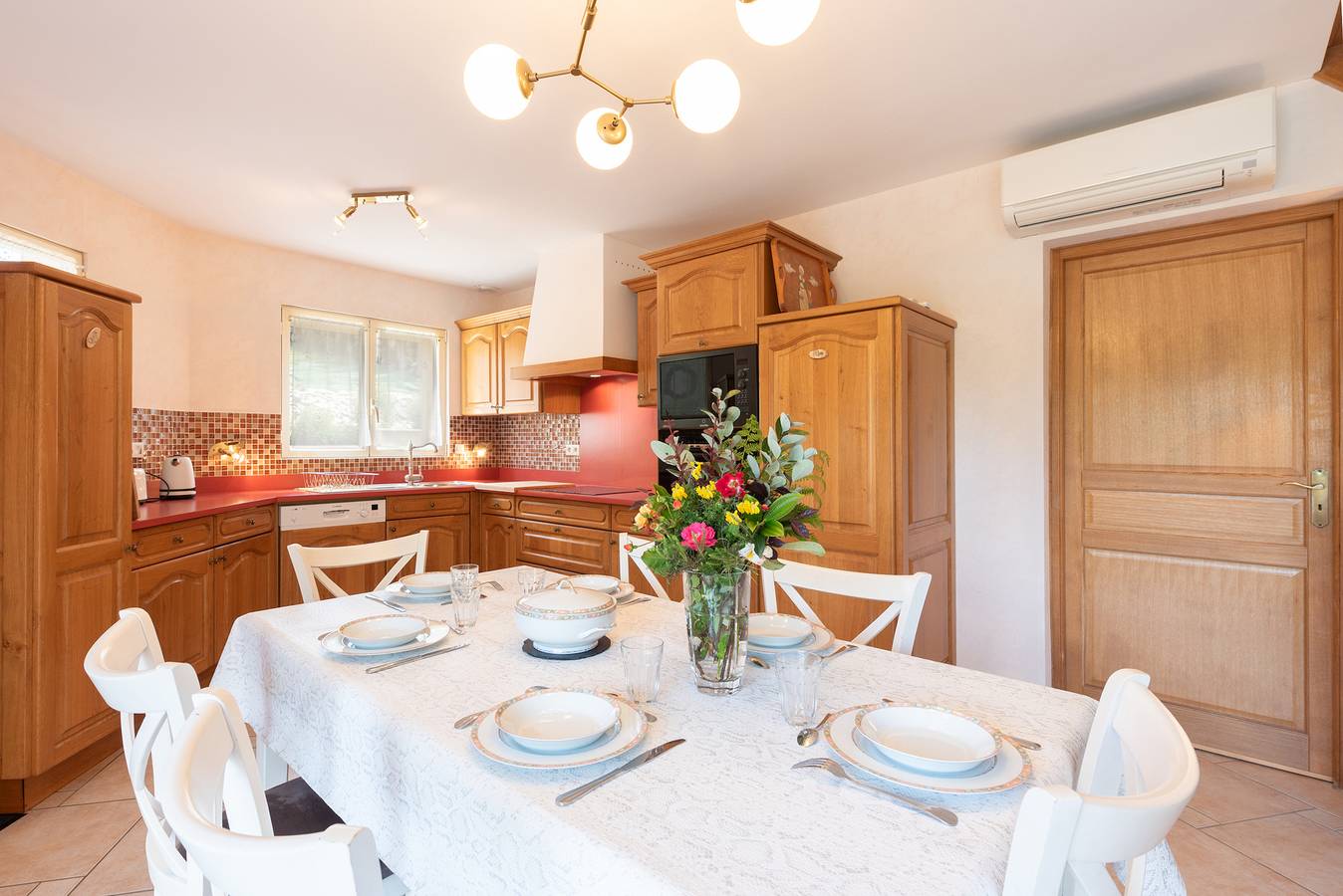 Casa vacanze 'Kojonomai' con terrazza privata, Wi-Fi e aria condizionata in Coarraze, Béarn