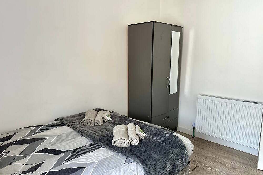 Apartamento entero, Fantastic 4-bedroom apartment with Ac in charming Bolton in Bolton (desambiguación), Gran Mánchester
