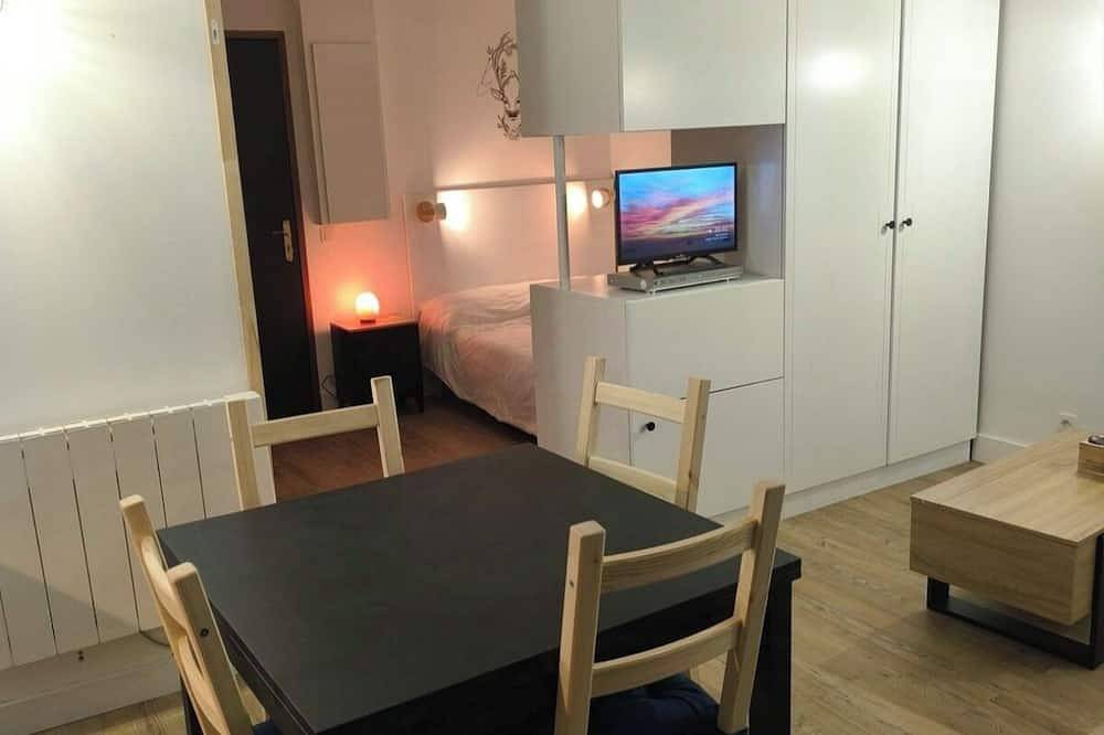 Appartement entier, Studio tout équipé in Jausiers, Parc national du Mercantour