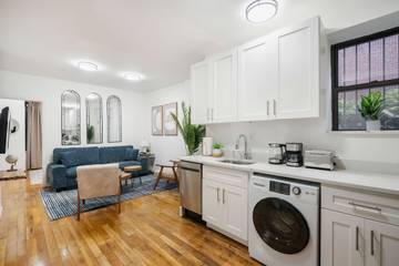 Vacation Rental for 6 Guests in Manhattan, New York City, Picture 1