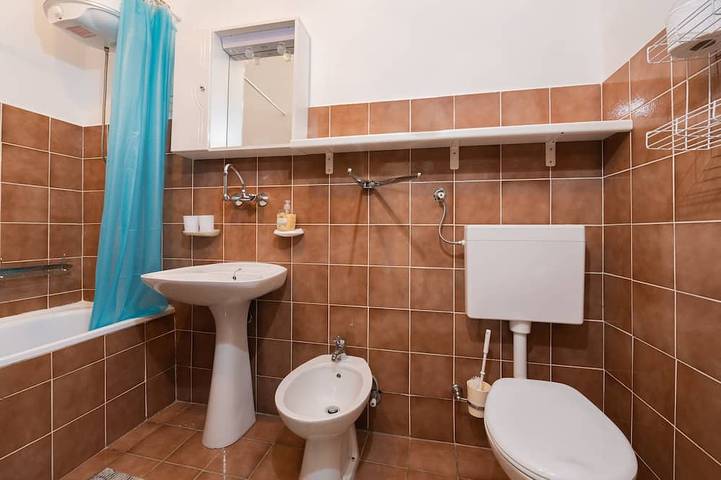 Grandiose panoramic view, holiday home with above ground pool in Plomin, Ostküste Istrien