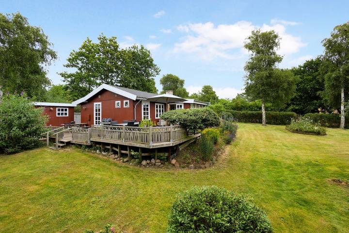 Ferienhaus für 6 Personen, mit Terrasse und Garten