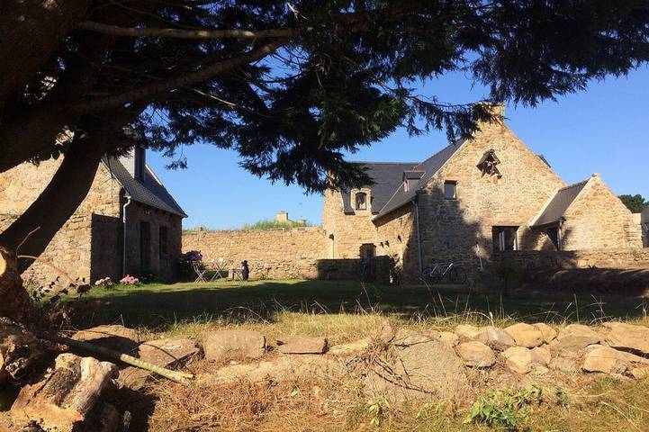 Location de vacances pour 10 personnes, avec Jardin à Île-de-Bréhat