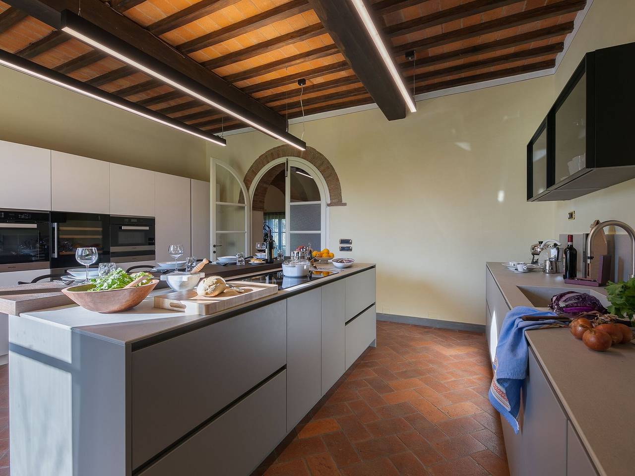 Timeless Tuscan Holiday Stay in Arezzo Province