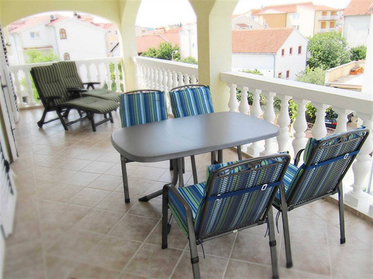 Appartamento vacanze a Srima a partire da 144€ a notte