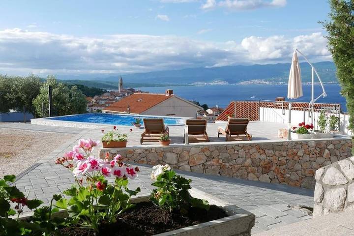 Apartament wakacyjny dla 5 osób, z widok i ogród oraz basen - 1