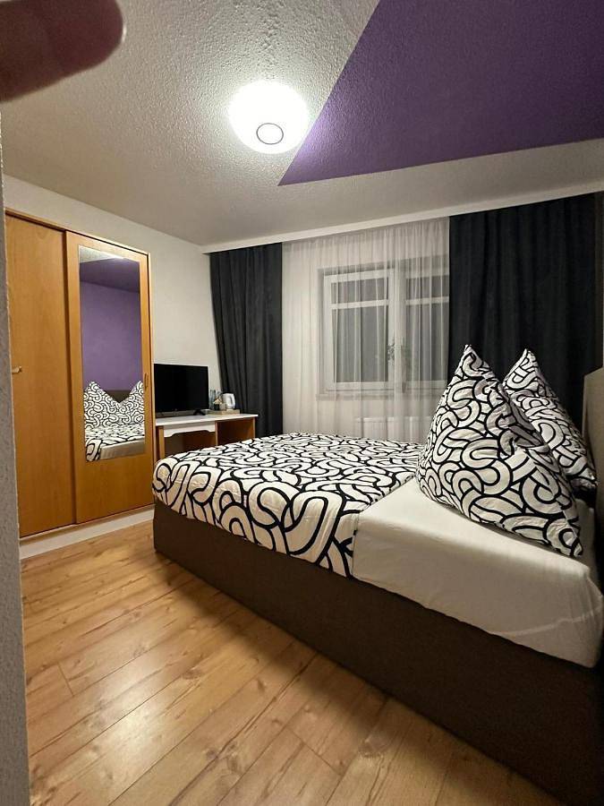 Hotel für 2 Personen, mit Garten in Meiningen - 3