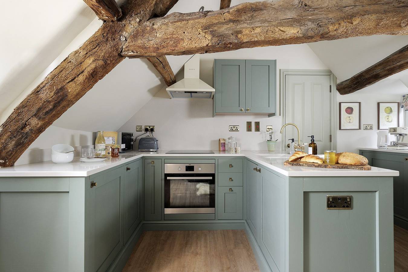 Entire apartment, The Miller's Snug at Cowley House in Cirencester, Gloucestershire