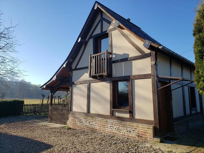 Location de vacances pour 2 personnes, avec vue et jardin à Osmoy-Saint-Valery