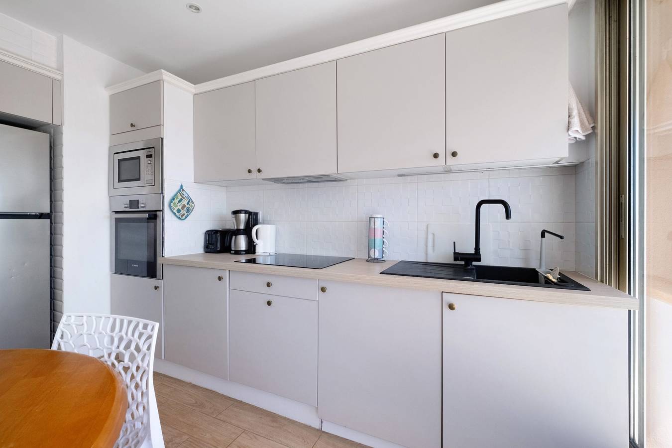 Apartamento entero, Apartamento 'Antibes Centre 3P Bonaparte' con balcón y Wi-Fi in Juan-les-Pins, Antibes