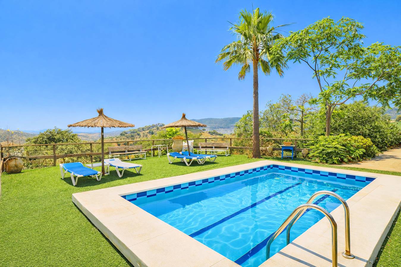 Cubo's Casa Rural Villa Aitana in Ardales, Málaga Provinz