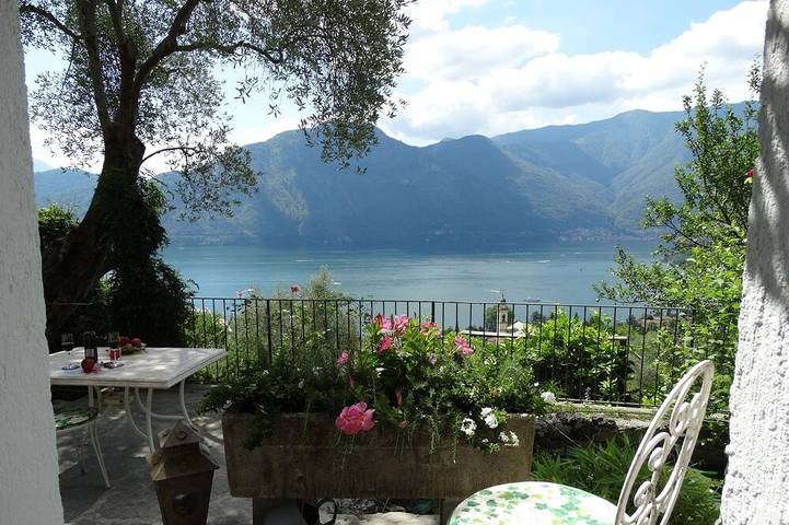 Ferienhaus für 3 Personen, mit Terrasse und Garten am Comer See