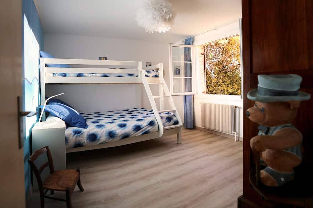 Zwischen Weinstraße und Morvan, geräumiges Ferienhaus mit Pool, deal zum Treffen in Autun, Autun und Umgebung