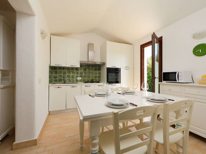 Location de vacances pour 8 personnes, avec terrasse et jardin, animaux acceptés à Castiadas - 4