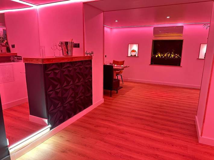 Chambre d’hôte pour 2 personnes, avec jacuzzi et jardin ainsi que piscine et sauna à Castres - 3