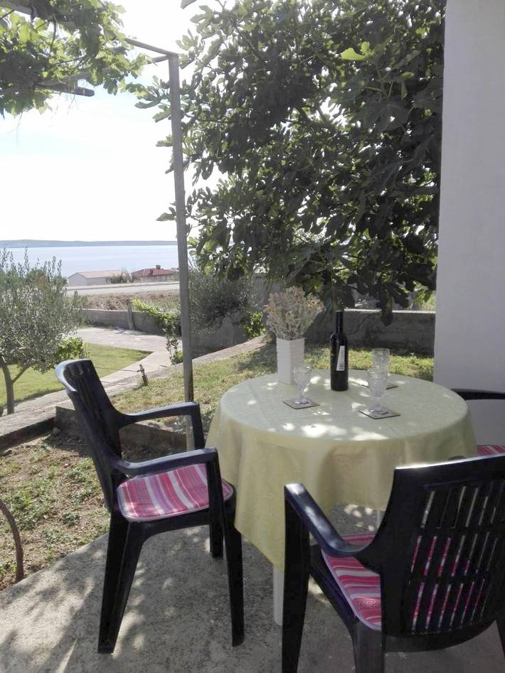Appartement de vacances pour 3 personnes, avec jardin et vue