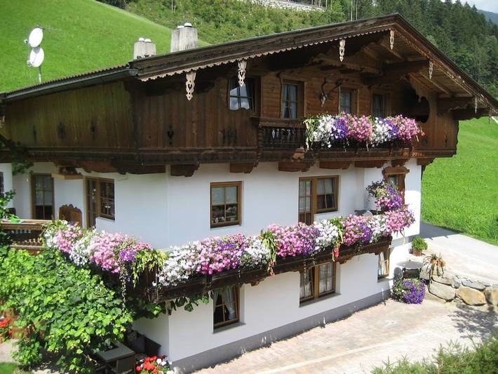 Chalet für 6 Personen, mit Balkon in Hippach - 2