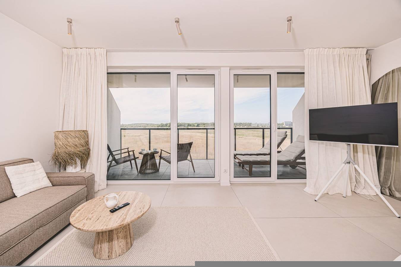 Cały apartament, Oasis | Studio Premium | Basen | Spa | Parking in Województwo łódzkie