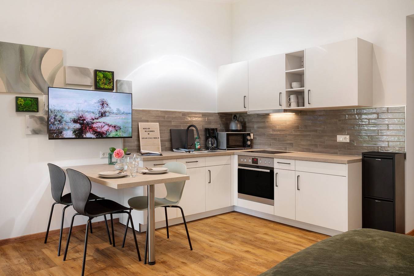 Ganze Wohnung, Ferienwohnung "Eichengeflüster Kranichzimmer" mit überdachter Terrasse in Ströhen in Ströhen, Wagenfeld