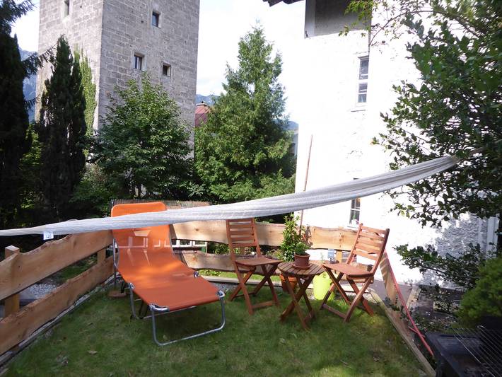 Ganze Ferienwohnung, Ferienwohnung Sommer Bad Reichenhall - Ferienwohnung, 100qm, 2 Schlafzimmern, Kamin, Terrasse, Sauna und Garten in Bad Reichenhall, Berchtesgadener Alpen