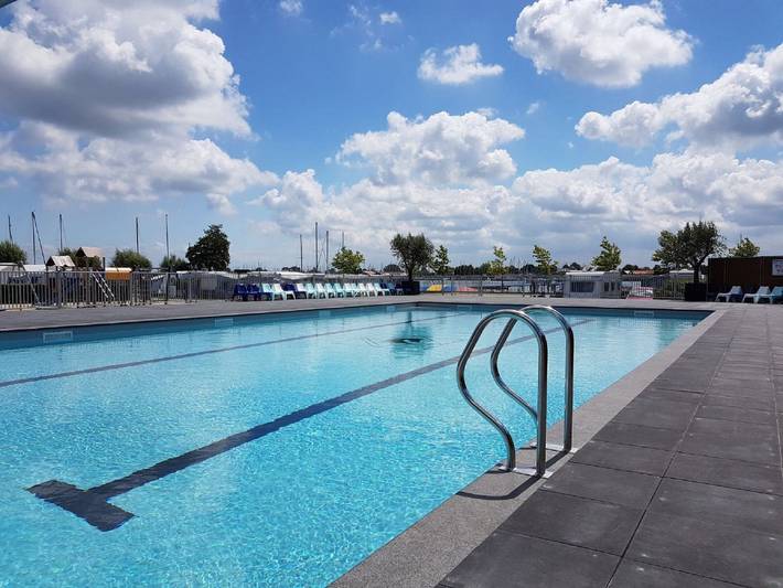 Ferienhaus für 8 Personen, mit Garten und Terrasse sowie Pool, mit Haustier in Noord-Beveland - 2