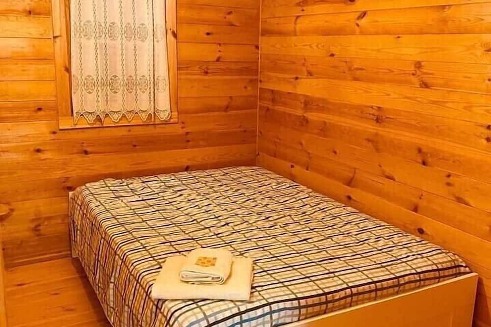 Villelay-Haus 5 mit zwei Schlafzimmern, Küchenzeile und Bad sowie Klimaanlage in Canidelo, Porto Distrikt