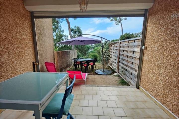 Studio pour 3 personnes, avec jardin à La Seyne-sur-Mer