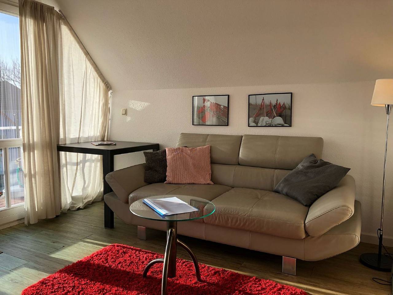 Ganze Wohnung, Moderne Dachgeschoßwohnung in Strandnähe in Ostseebad Zingst, Zingst