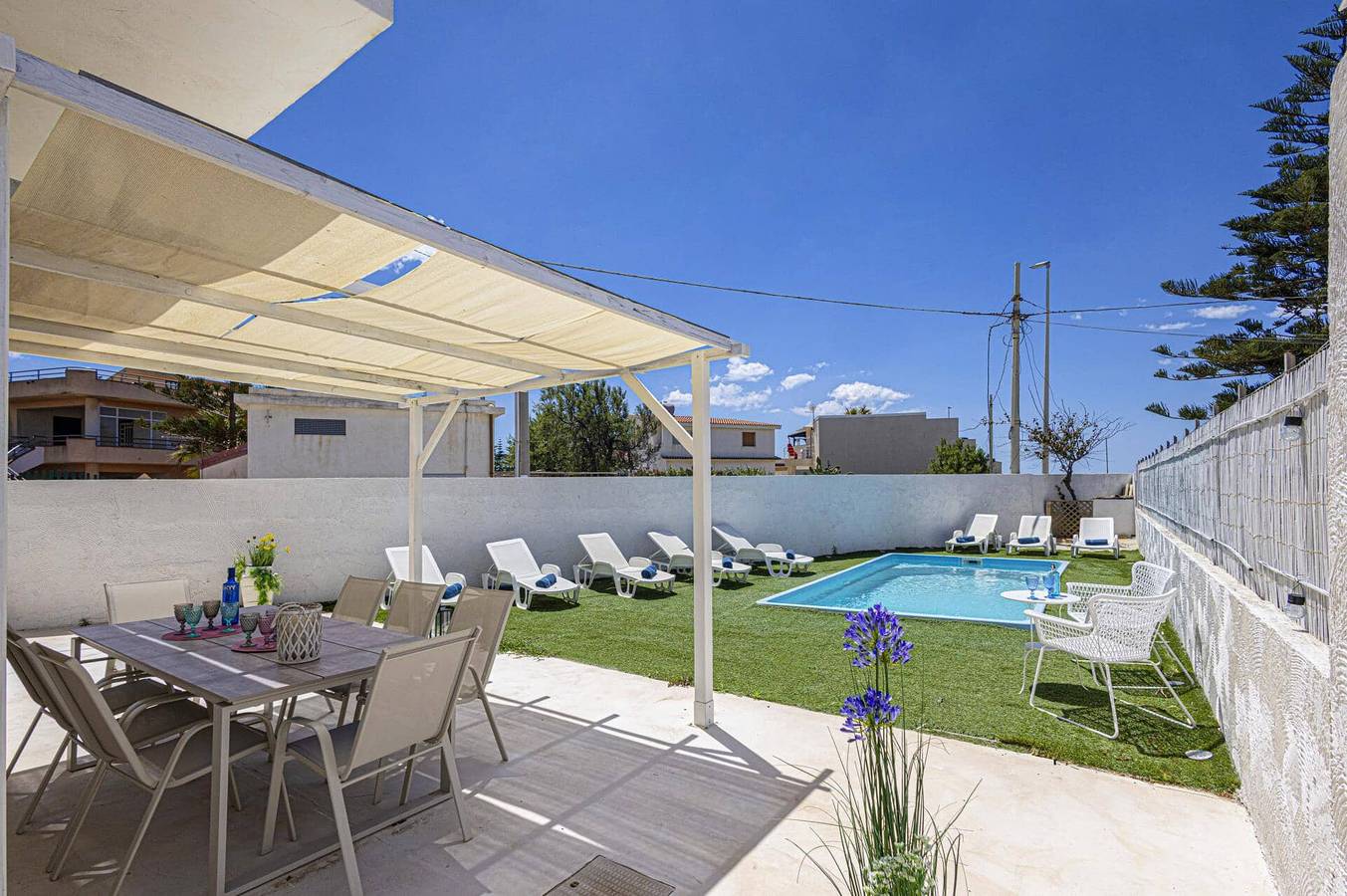 Villa für 8 Personen mit Garten in Santa Maria del Focallo, Ispica