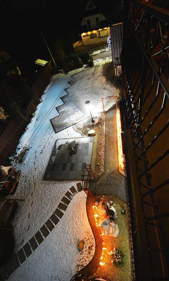 Gîte pour 2 personnes, avec vue ainsi que piscine et jardin à Poronin - 4