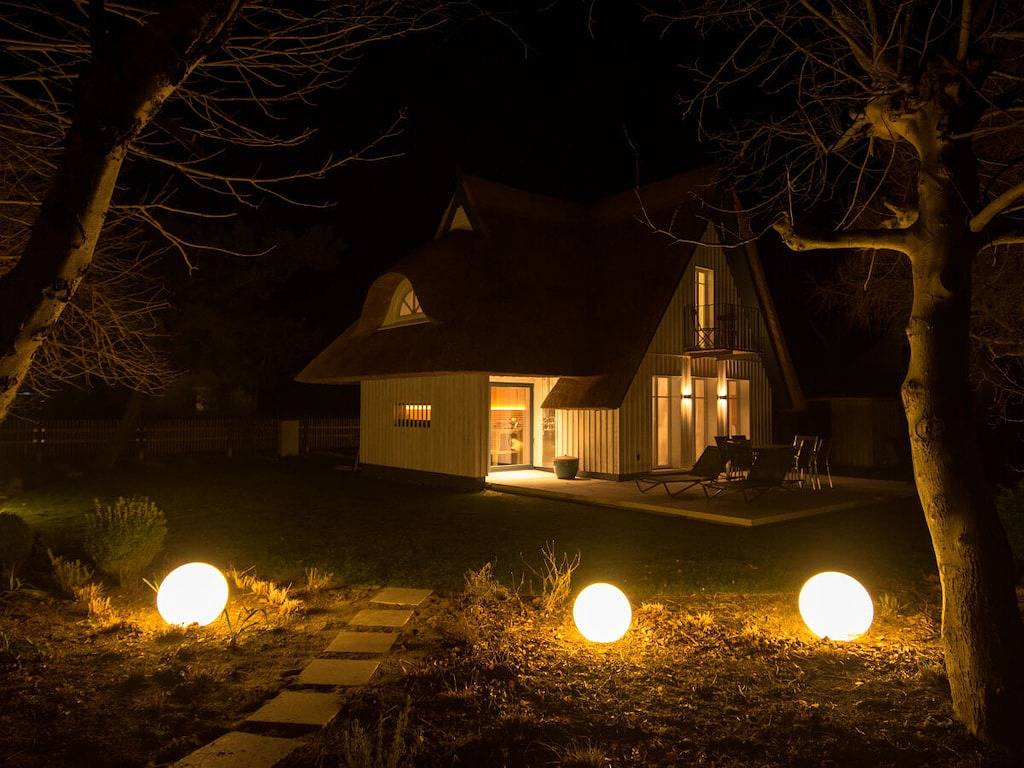 Traumhaus Komfortable Ferienresidenz in Ostseebad Wustrow, Wustrow