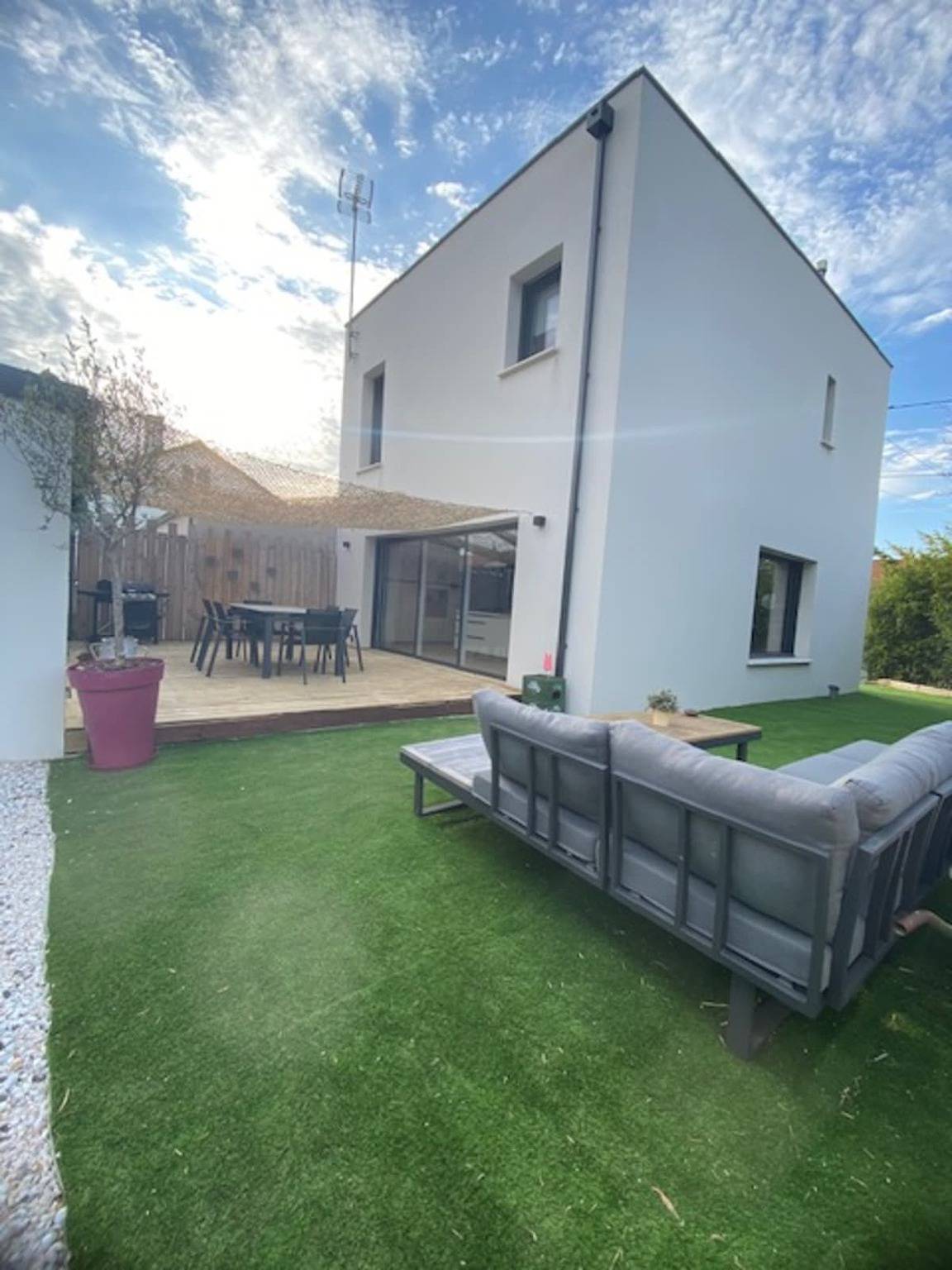 House 3 rooms all comfort with garden in Bouguenais, Nantes region