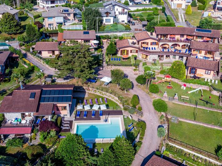 Ferienwohnung für 2 Personen, mit Terrasse und Garten in Comune di Luino