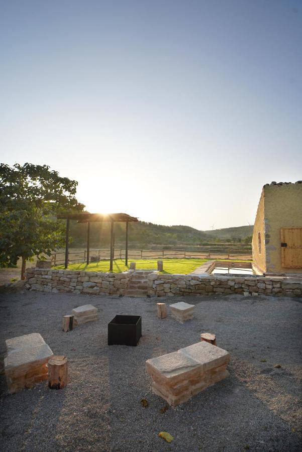 Casa rural para 6 personas, con piscina además de vistas y jardín en Terra Alta - 3