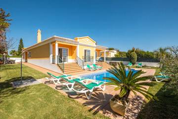 Villa für 14 Personen in Olhos de Água, Faro Distrikt, Bild 2
