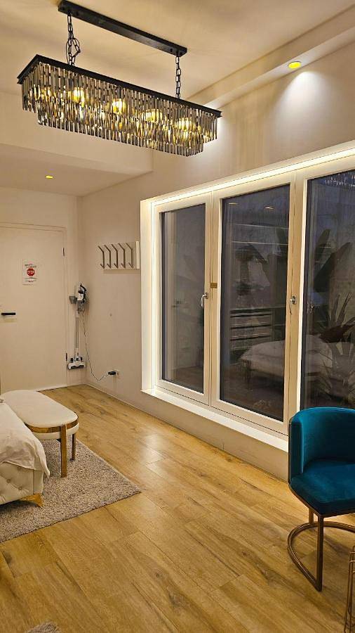 Ferienwohnung für 9 Personen, mit Pool und Sauna in Sendling München - 4