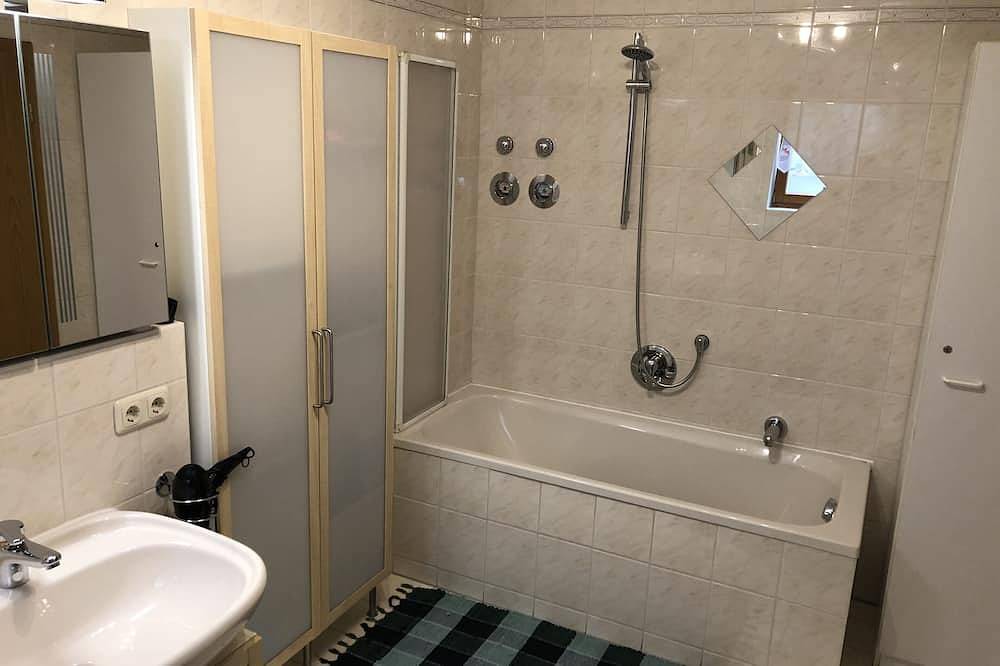 Ganze Wohnung, Apartment in Fischach, Bayerisch Schwaben