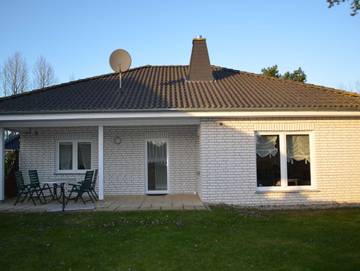 Ferienhaus für 10 Personen, mit Terrasse und Garten, kinderfreundlich in Karlshagen
