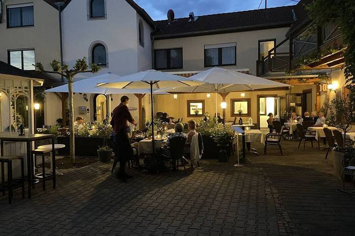 Ganze Wohnung, Großzügige Lichtdurchflutete Ferienwohnung mit Viel \"weinerleben\" in Guntersblum, Landkreis Mainz-Bingen