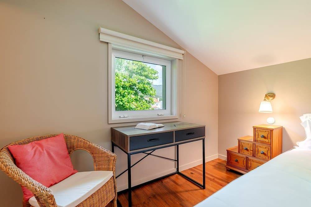 Apartamento entero, Rustic Haven Lodge with pool in Afife, Distrito de Viana do Castelo