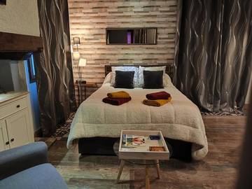 Gîte pour 2 personnes, avec balcon et vue dans Val Louron