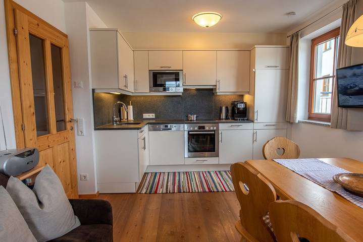 Ferienwohnung für 4 Personen, mit Balkon und Ausblick im Salzburger Land - 3