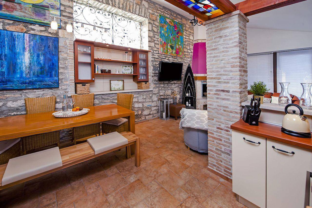 Art House Rovinj-Holiday,  für mehr Information  finden Sie uns im Internet. in Rovinjsko Selo, Rovinj und Umgebung