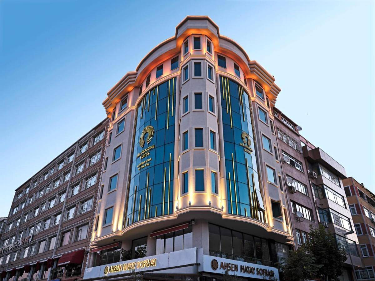 Connecting Two-Bedroom Apartments with City View in Fatih, Istanbul